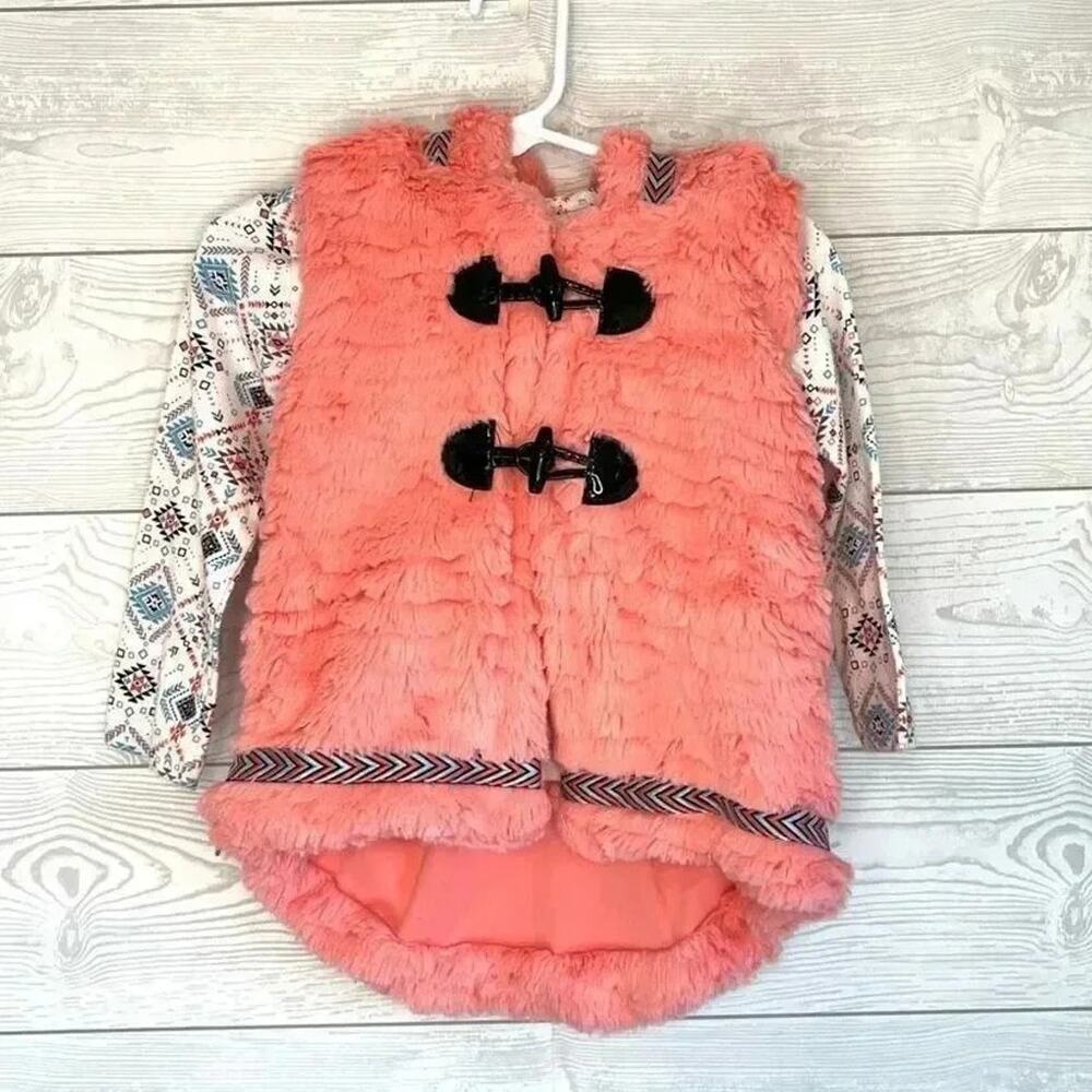 Little Lass toddler girl’s tribal print top & faux fur toggle vest Size 2T